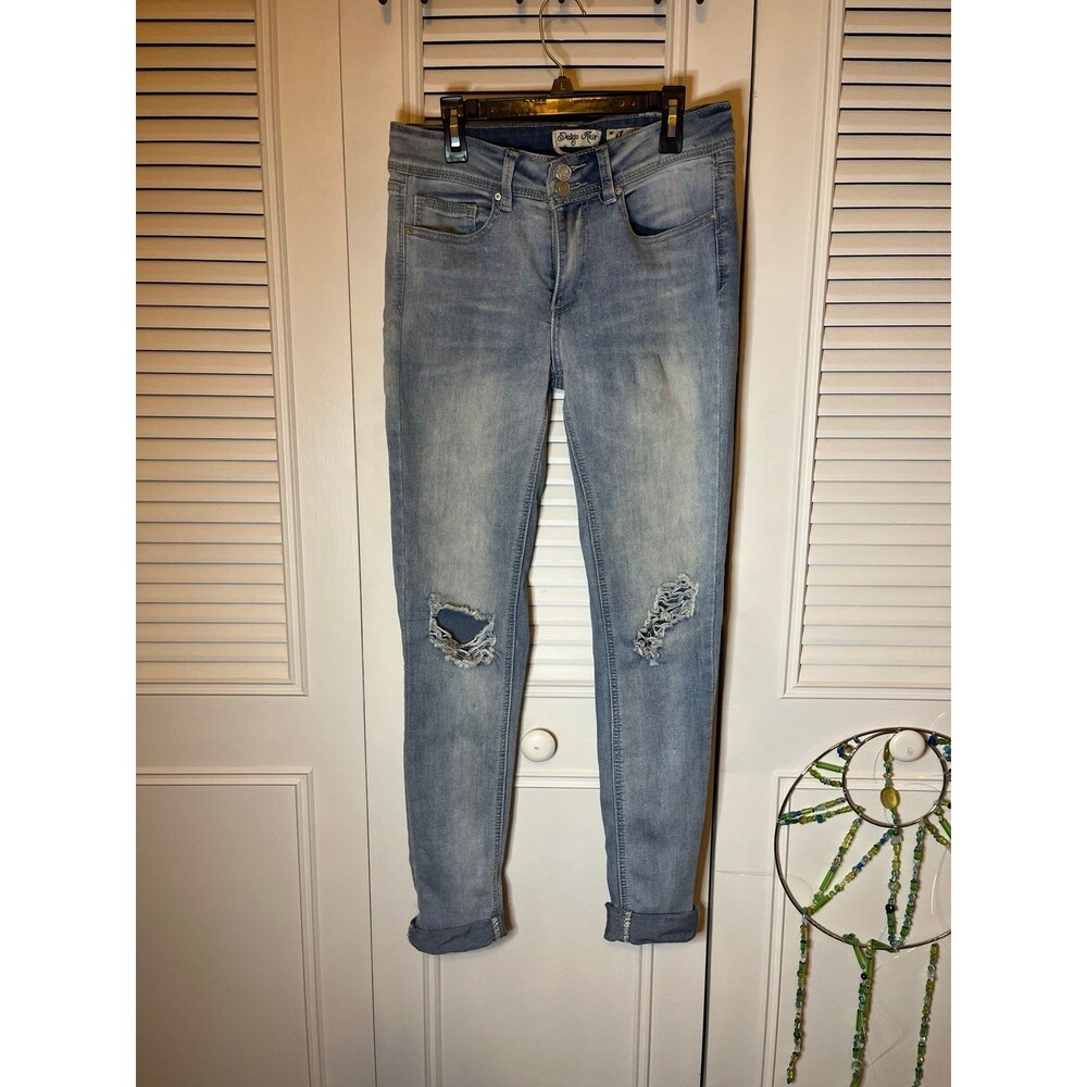 Indigo Rein Ankle Distressed-Knee Skinny Jeans